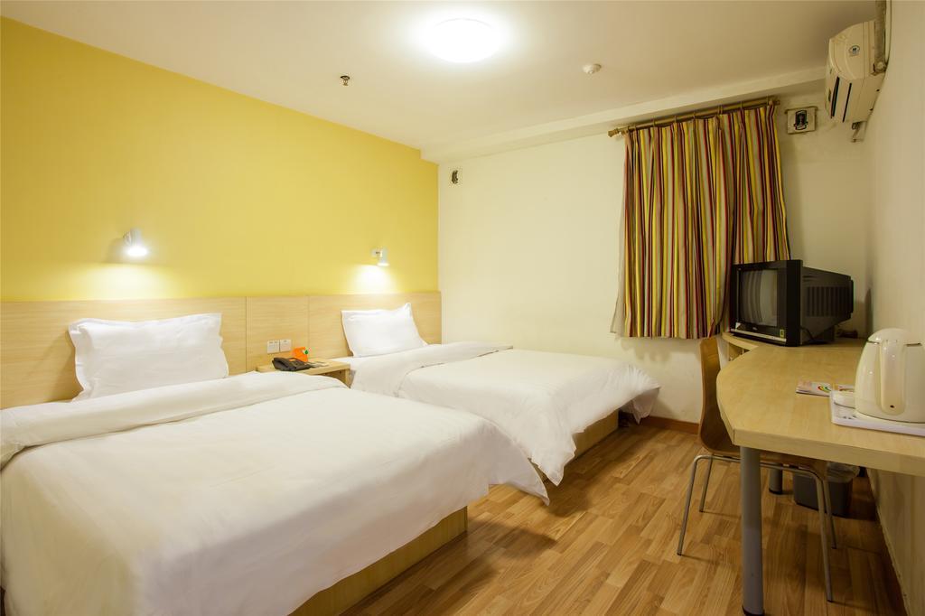 7Days Inn Guangzhou Tianhe Yantang Yue Ken Road Exterior photo